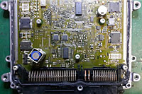 奔馳272發(fā)動機電腦維修